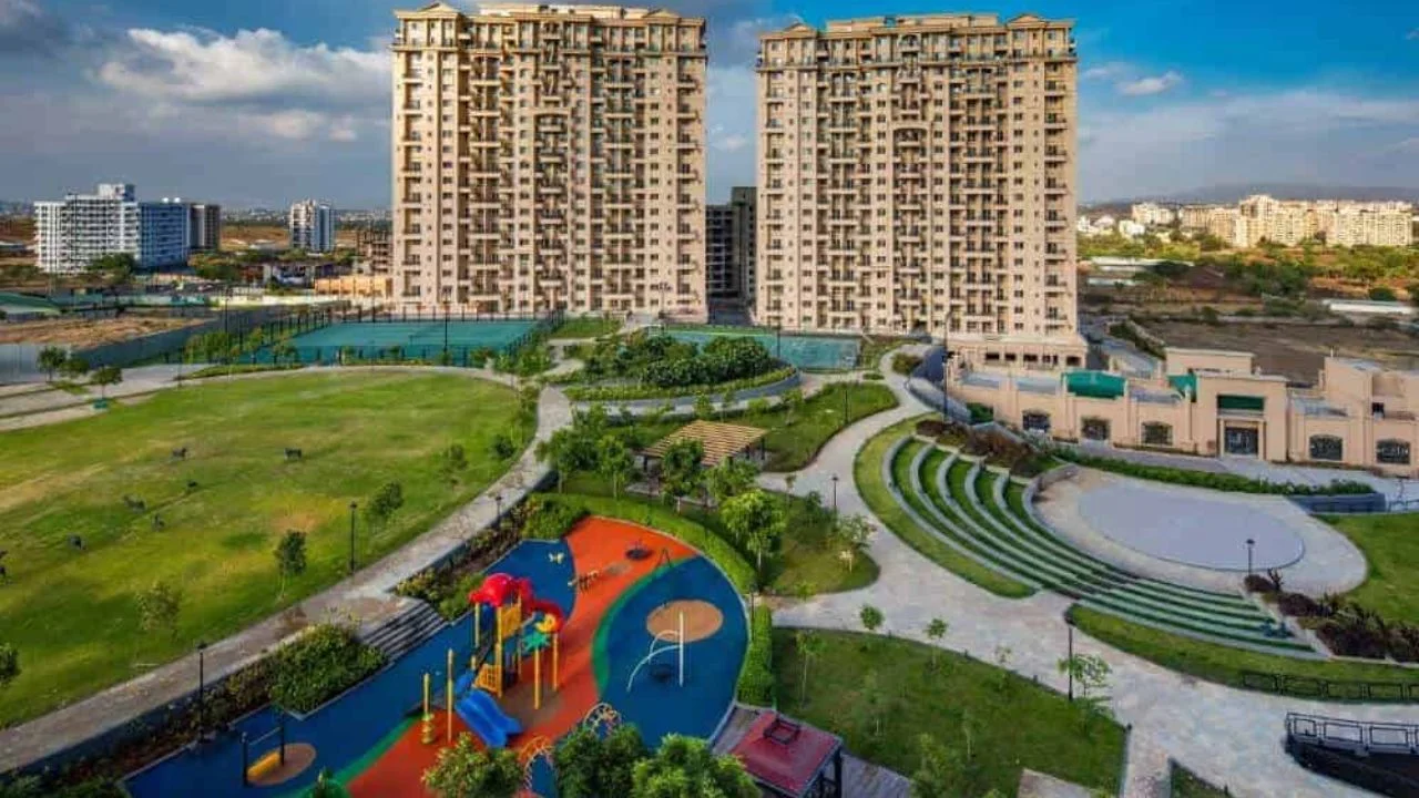 Raheja Reserve